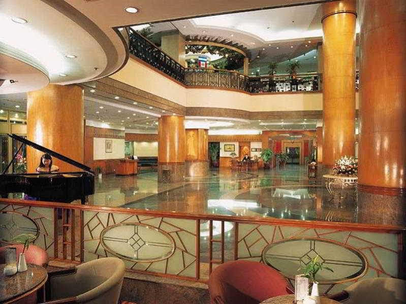 Gloria Plaza Shenyang Hotel Exterior foto